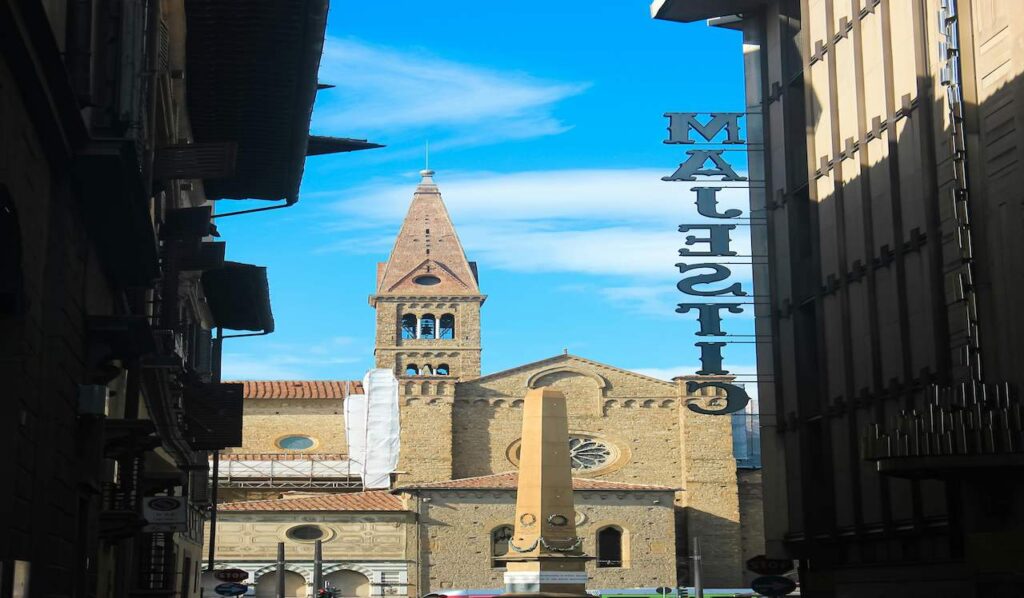 Florence Santa Maria Novella station and nearby hotels